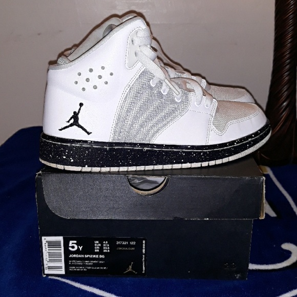 Jordan Other - Jordan Spizike BG